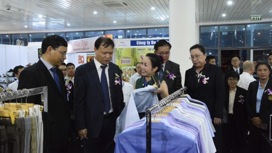 Int’l East-West Economic Corridor trade fair opens in Da Nang