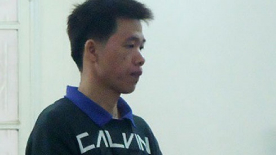 Hanoi man jailed for stealing iPhone 6