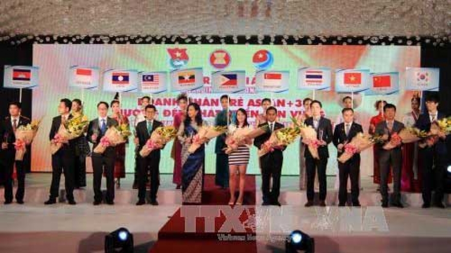 ASEAN+3 young entrepreneurs honoured