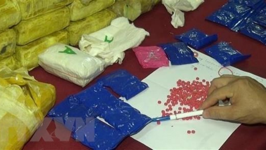Two Lao citizens arrested for trafficking drugs into Vietnam
