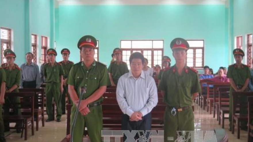 Capital punishment inflicted on drug baron, eight accomplices