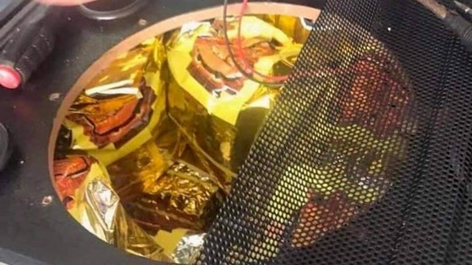 Four arrested after 700kg of drugs seized in Nghe An 