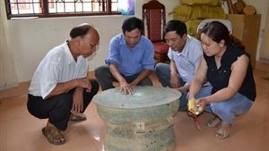Ancient bronze drum found in Bac Kan