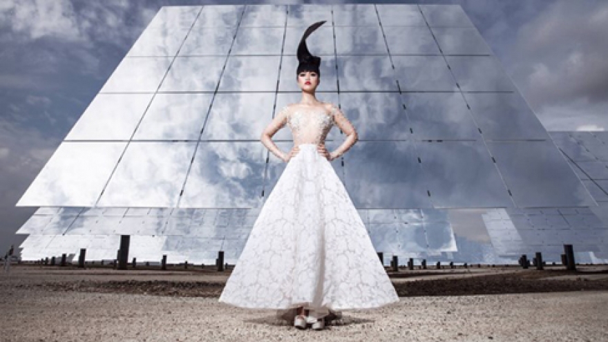 Vietnamese designer hosts fashion show in Spain