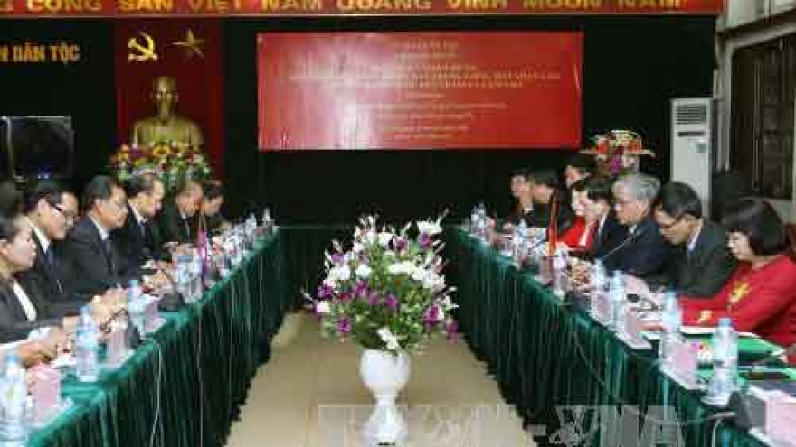 Vietnam, Laos enhance ethnic work