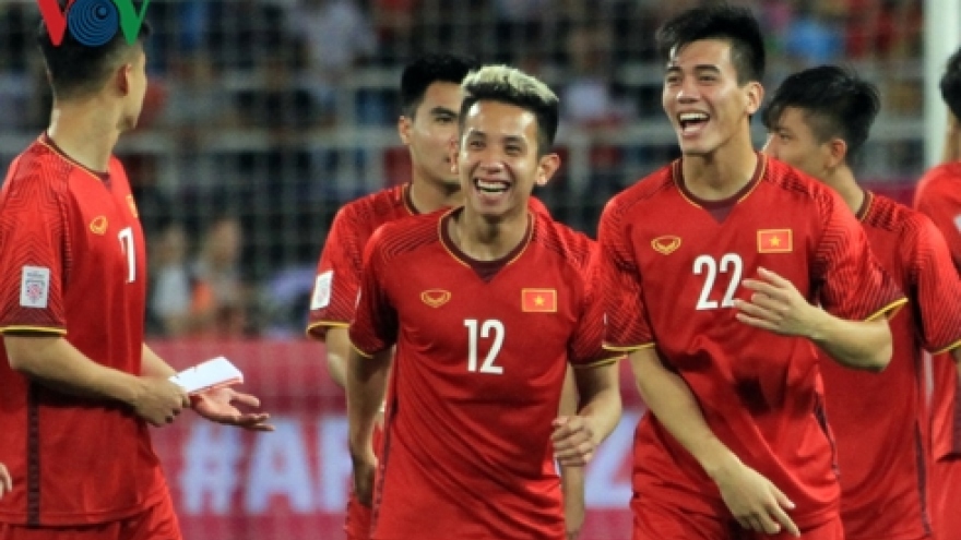 National team receives VND1.1 billion reward after Malaysia victory