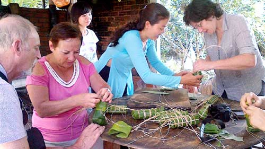 Foreign tourist arrivals fall slightly in June