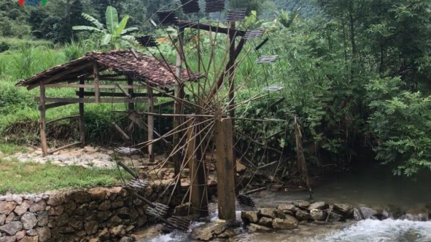 Discovering Pac Bo historical site in Cao Bang