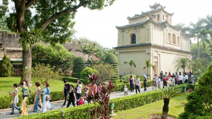 Conference discusses development of tourism in Hanoi 