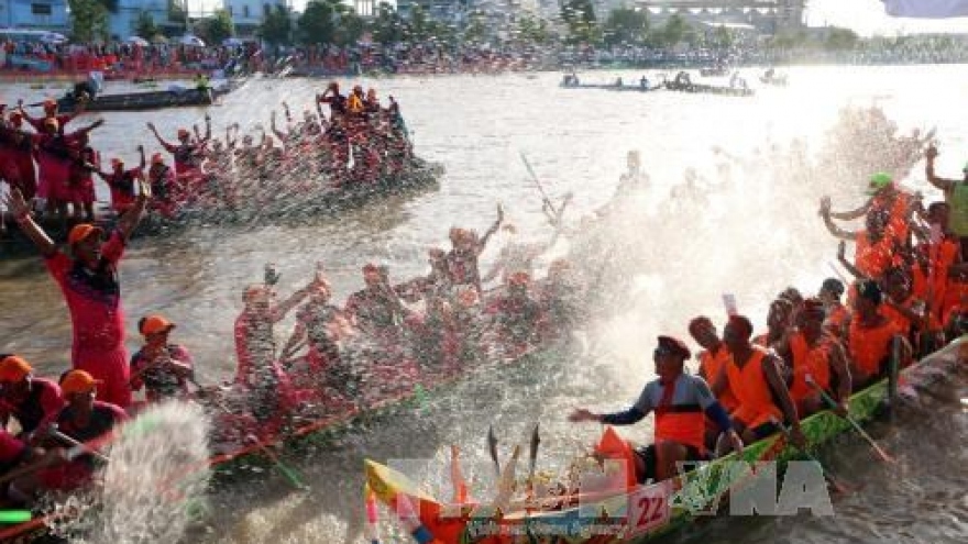 Khmer ethnic culture festival shines in Kien Giang