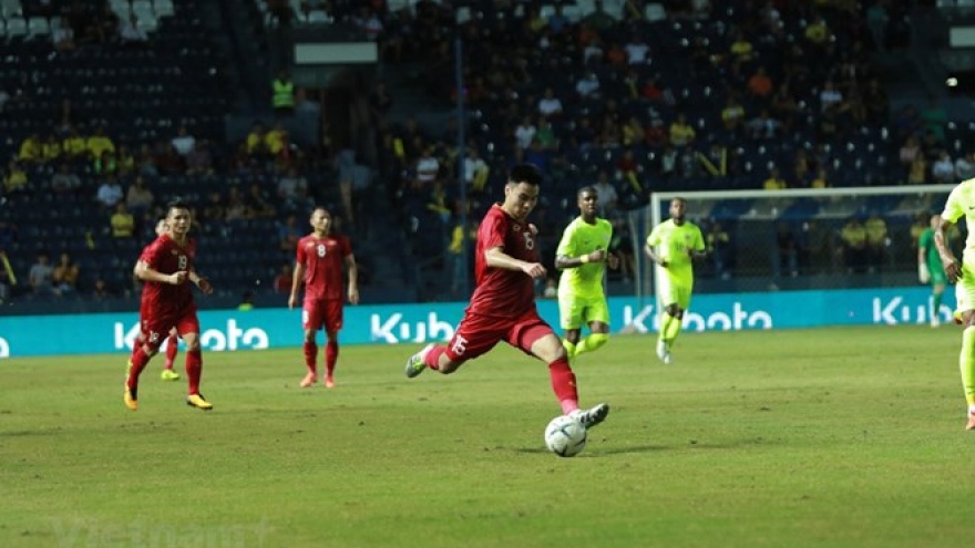 
        Vietnam come second at King’s Cup 2019
                              