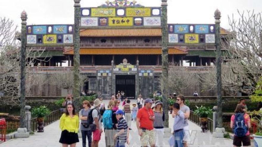 Vietnam welcomes over 1 million foreign visitors in January