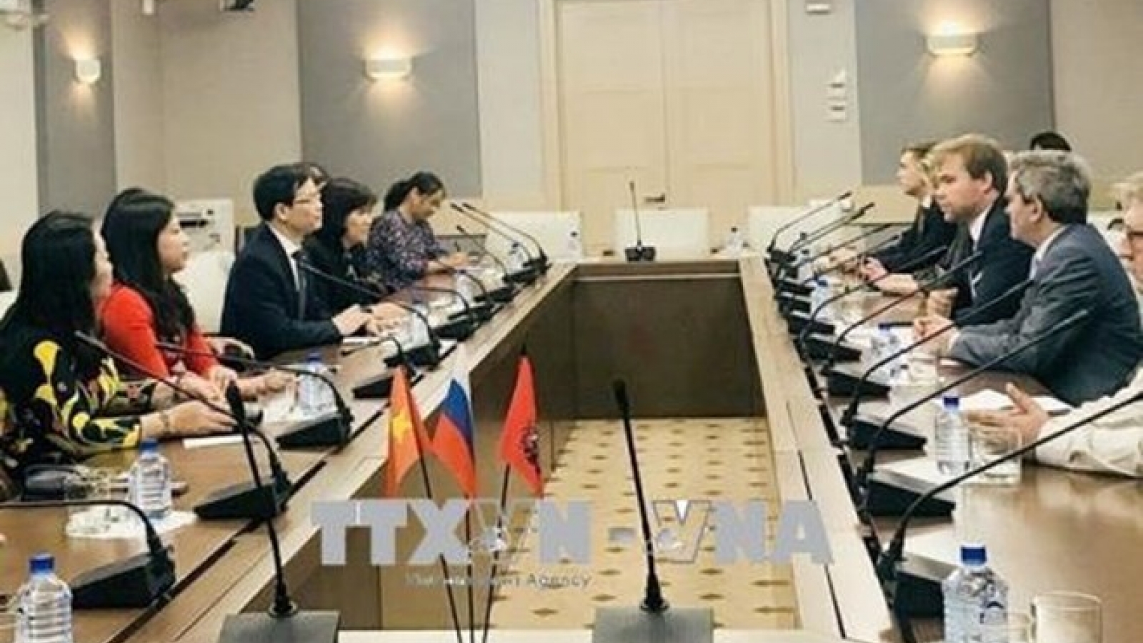 Tuyen Quang delegation visits Russia