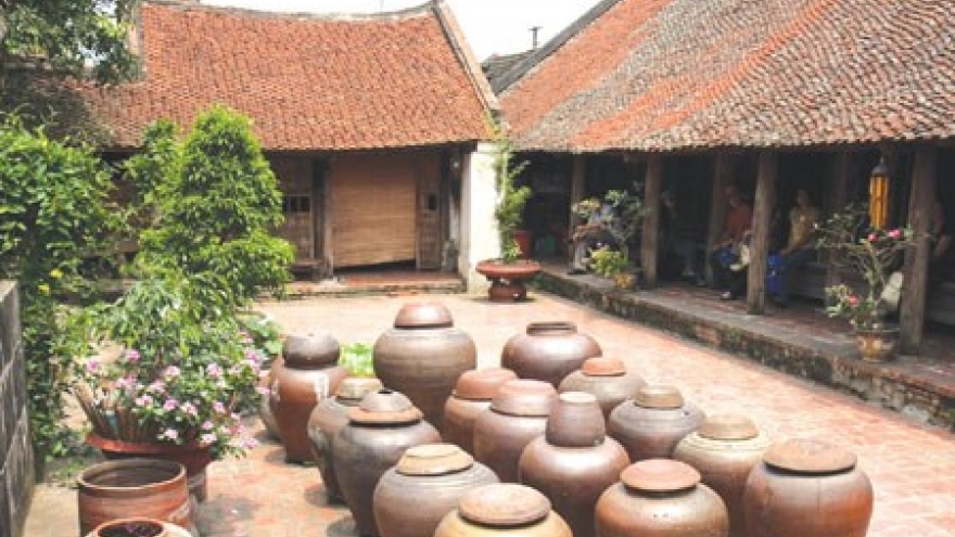 Preservation of Duong Lam ancient village
