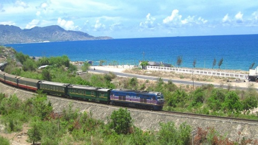 Vietnam Railways unveils new HCM City - Nha Trang route