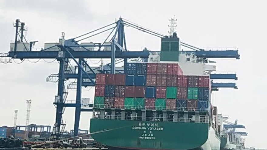 Vietnam remains fastest-growing ASEAN economy: Standard Chartered