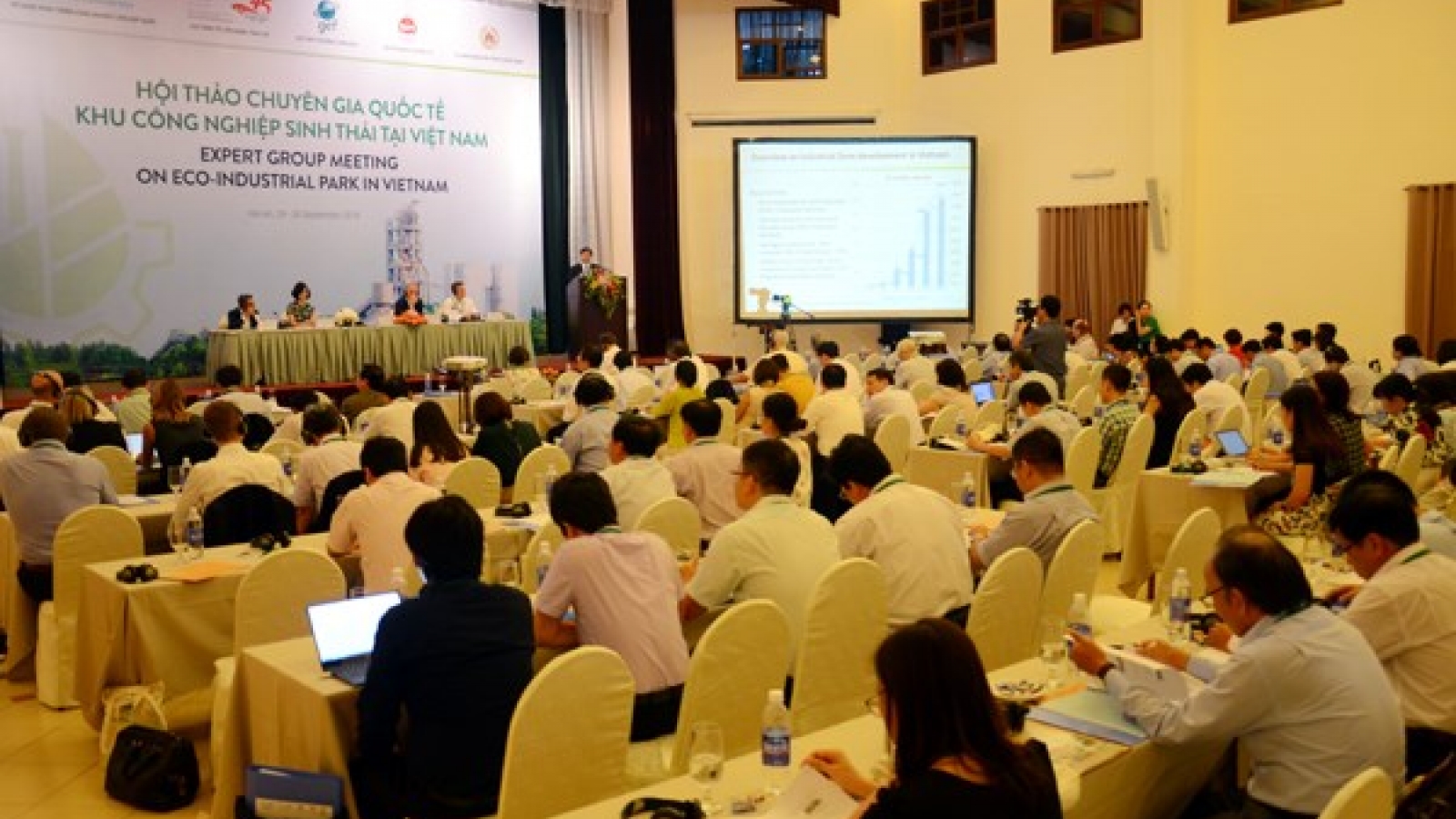 Regulations on eco-industrial parks to be issued