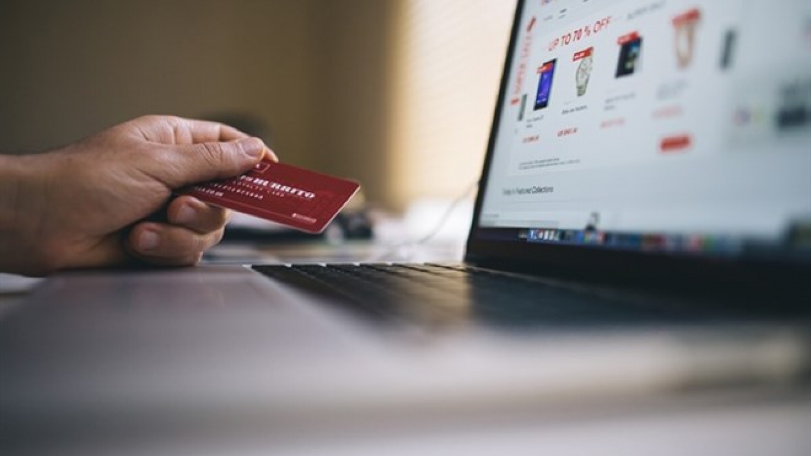 Vietnam leads mobile e-commerce growth in Southeast Asia