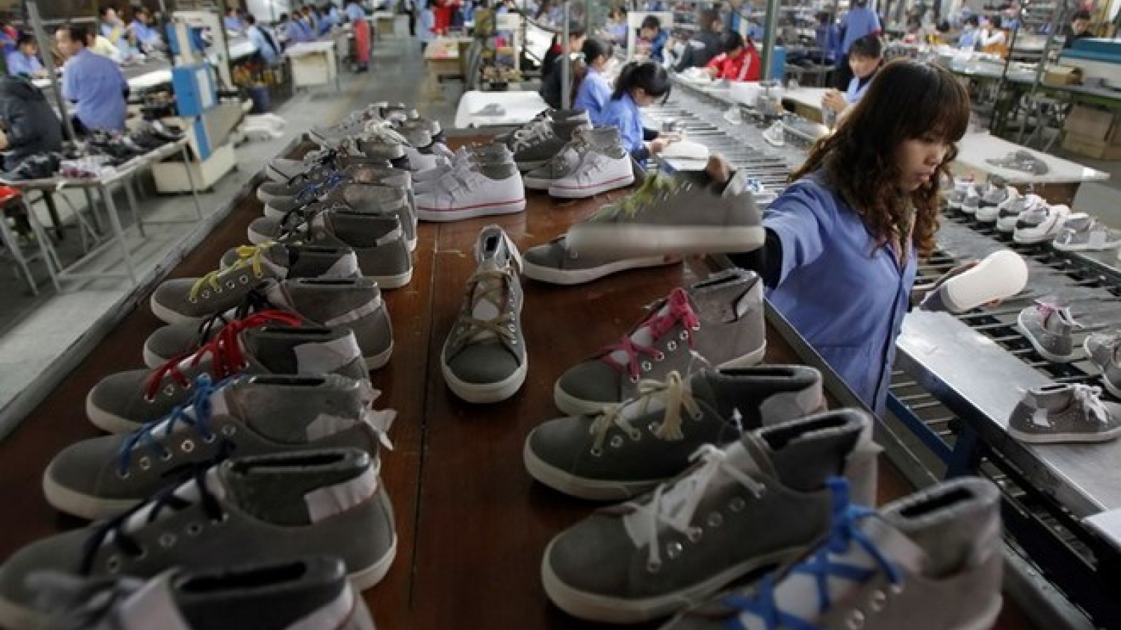 Vietnam sets goal of 6.7% economic growth for next year