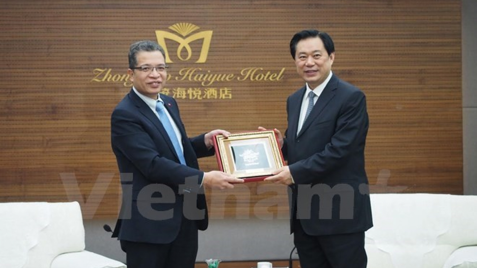 Embassy works to foster Vietnam’s economic links with China’s Hebei