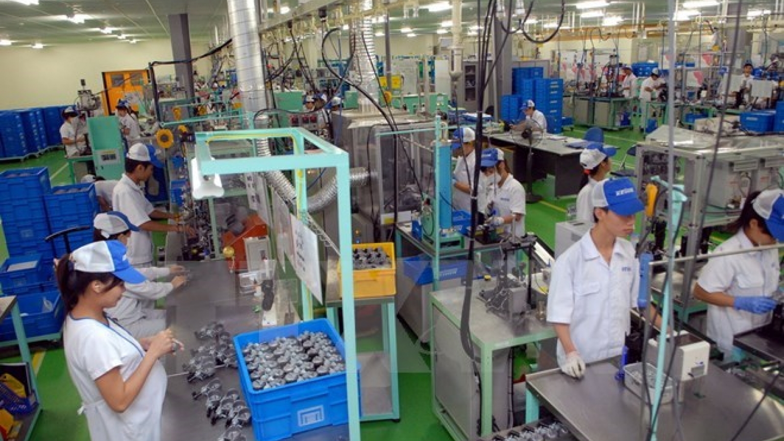 Hanoi economy shows rosy signs in first five months
