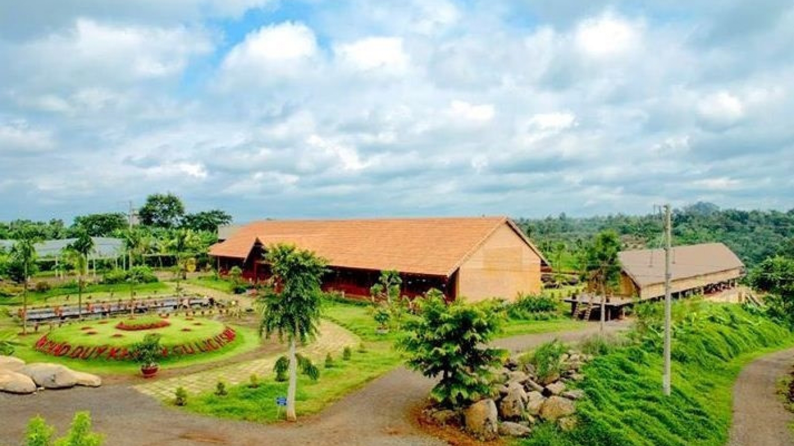 Spring in an Ede ethnic village