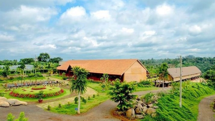 Spring in an Ede ethnic village