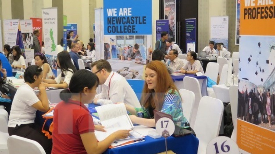 Hanoi hosts International Higher Education Day