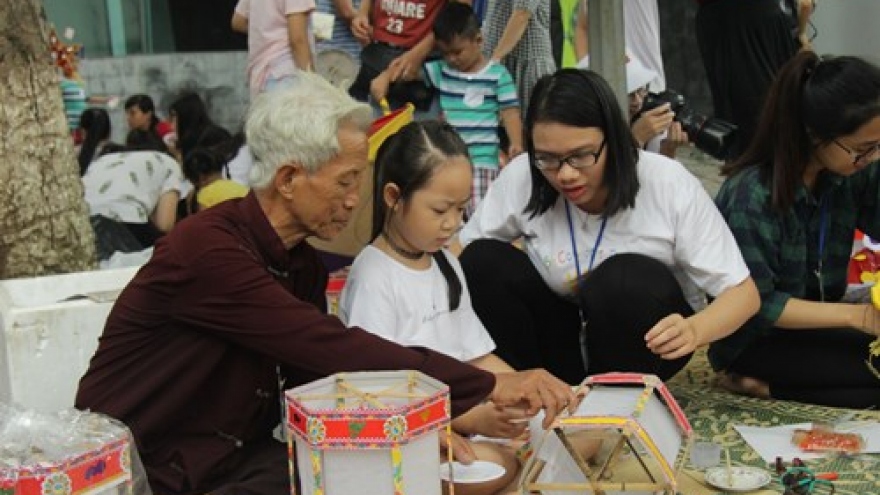 Ethnology museum hosts mid-autumn festival for kids