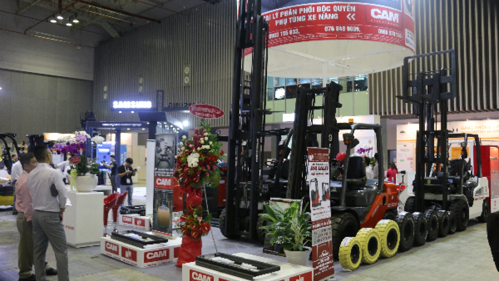 Technology advances in logistics showcased in HCM City