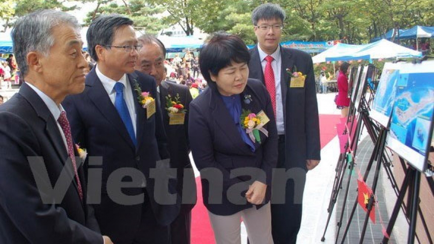 Exhibition on China’s illegal land reclamation opens in the RoK