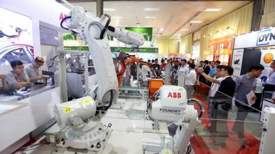 Manufacturing and support industry expos open in Hà Nội