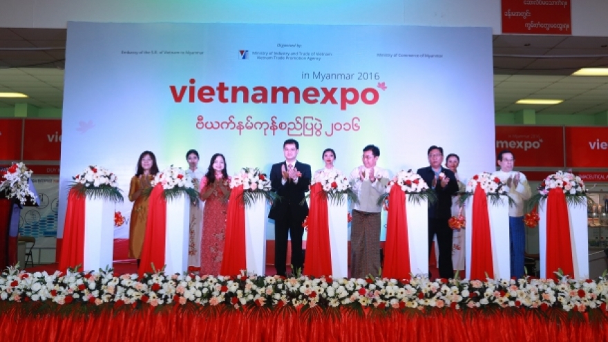 Vietnam evaluates trade, investment opportunities in Myanmar