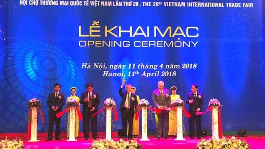 Vietnam Expo 2018 gets underway in Hanoi