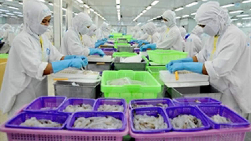 Exports hike up 9.3% annually in first half