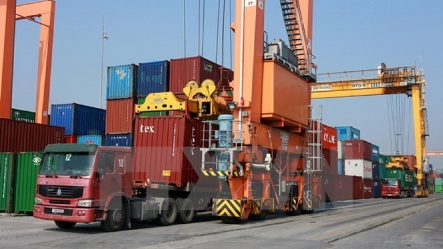 Vietnam import-export turnover hits US$400 billion