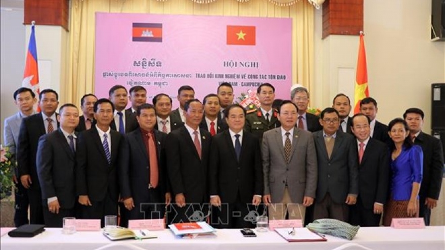 Vietnam, Cambodia share experience in religious affairs