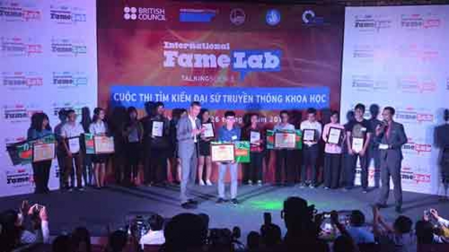 Hanoi student cruises into FameLab 2016 finals in UK