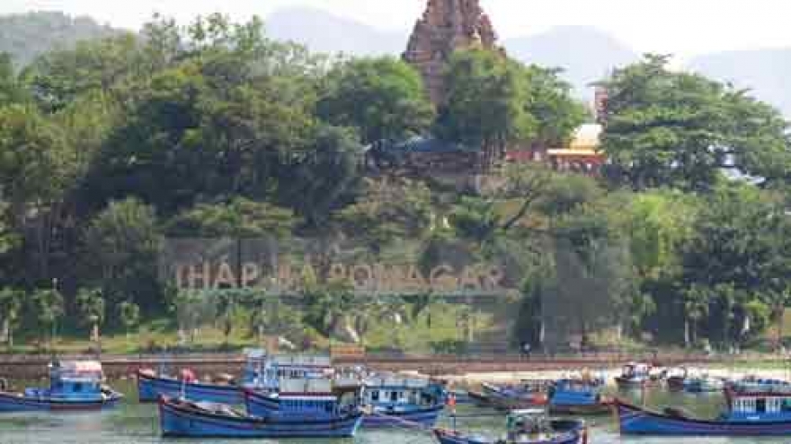 Nha Trang: Festival commemorates Goddess Ponagar