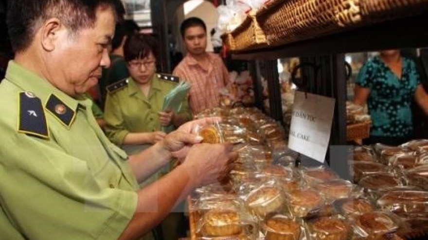 Six inspection teams to check Mid-Autumn Festival products
