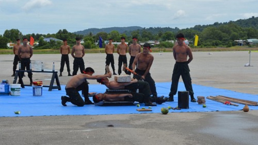 
        Vietnam forms special police force for Phu Quoc Island
                              