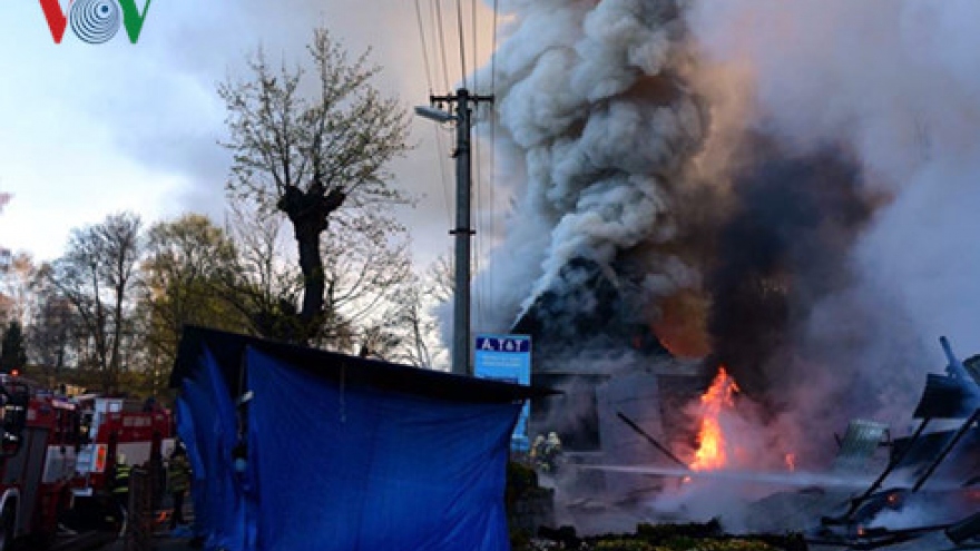 Massive blaze rips through Vietnamese market in Czech Republic