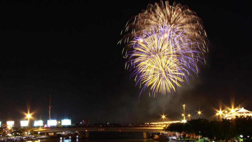 Fireworks to sparkle in Ho Chi Minh City on New Year’s Eve