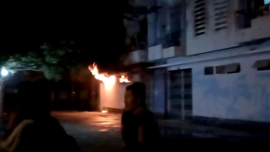 4-alarm fire rips through Nha Trang college dorm