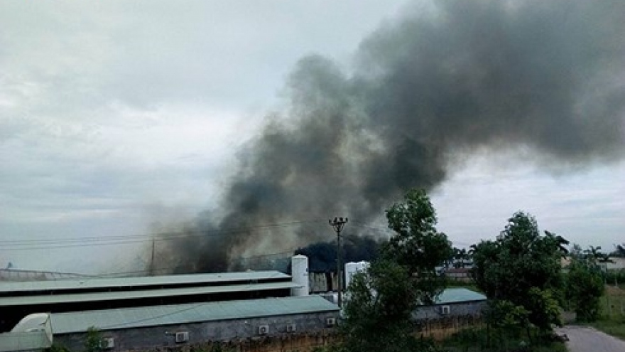 Fire destroys 3 workshops in Hai Phong