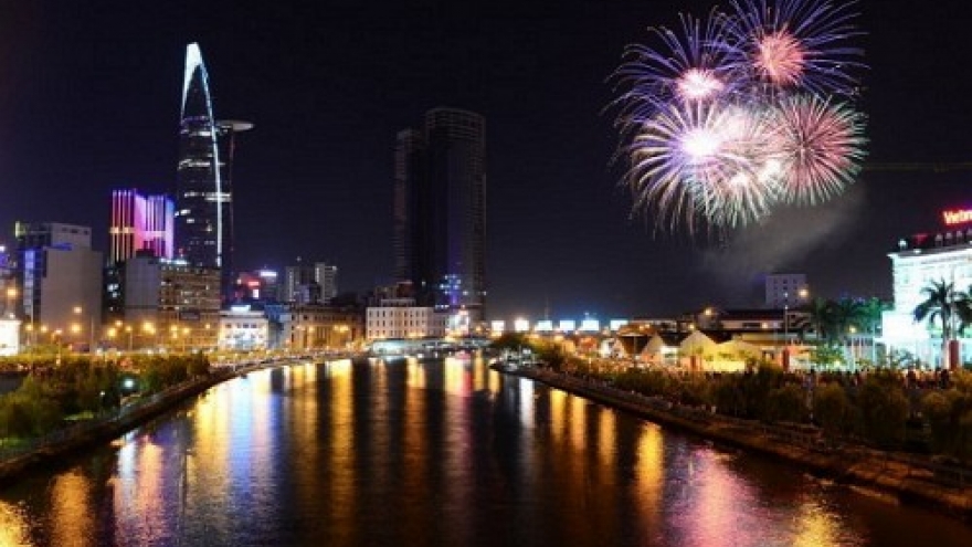 HCM City seeks permission for Reunification Day fireworks shows