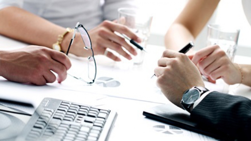 Firms urged to advertise salary range