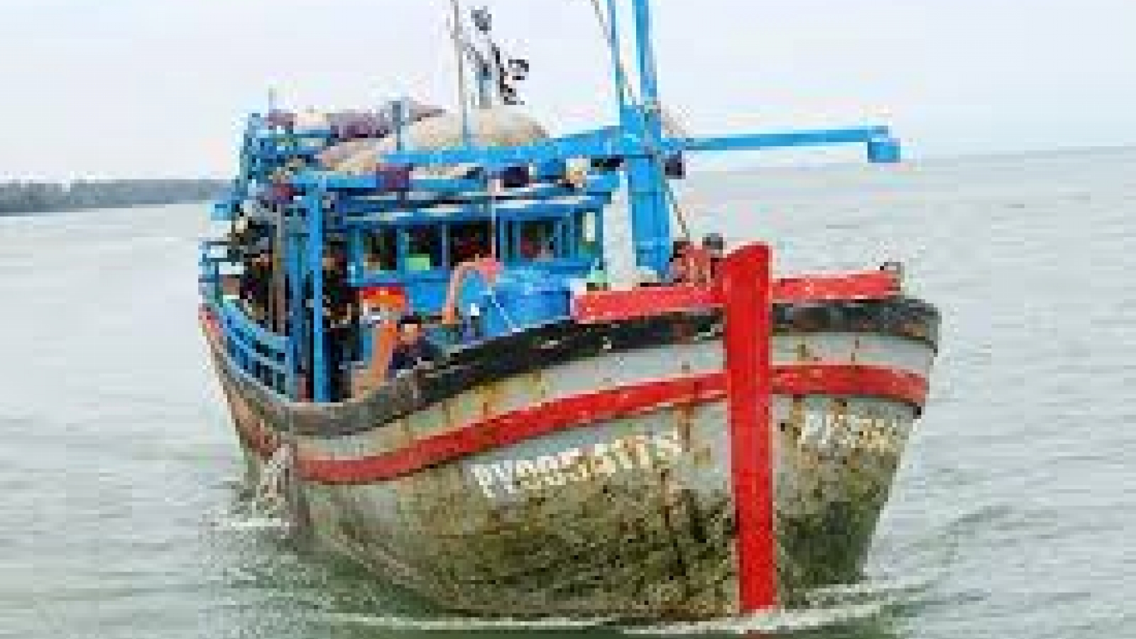 Brunei detains Vietnamese fishing vessel, crew