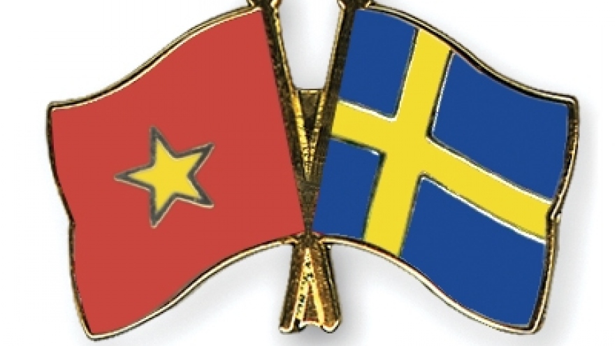Senior leaders exchange greetings on 50 years of Vietnam-Sweden ties
