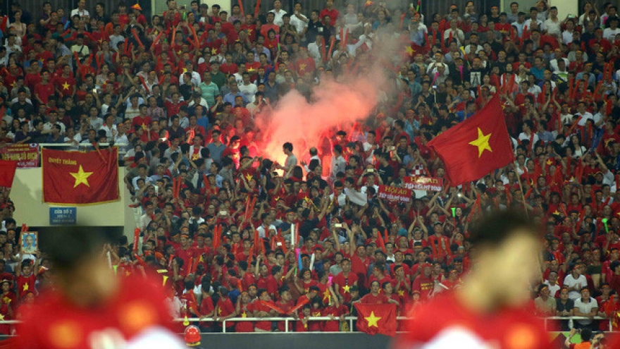 No flares at AFF Cup matches: Vietnamese footballers